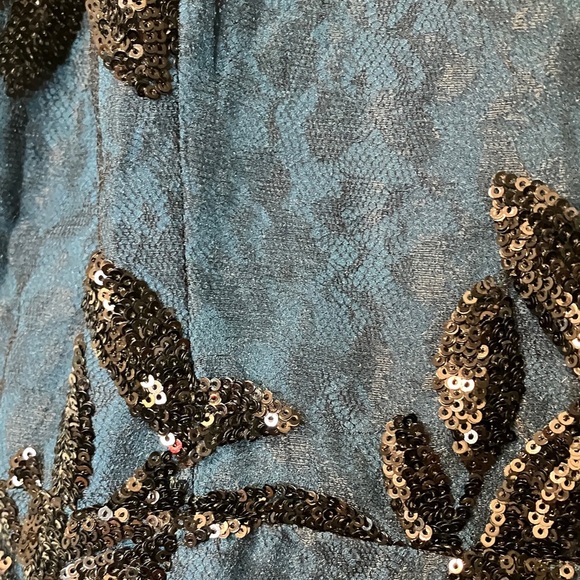 NWT Dress the Population Elegant Black and Blue Lace Sequin Dress - Picture 5 of 8